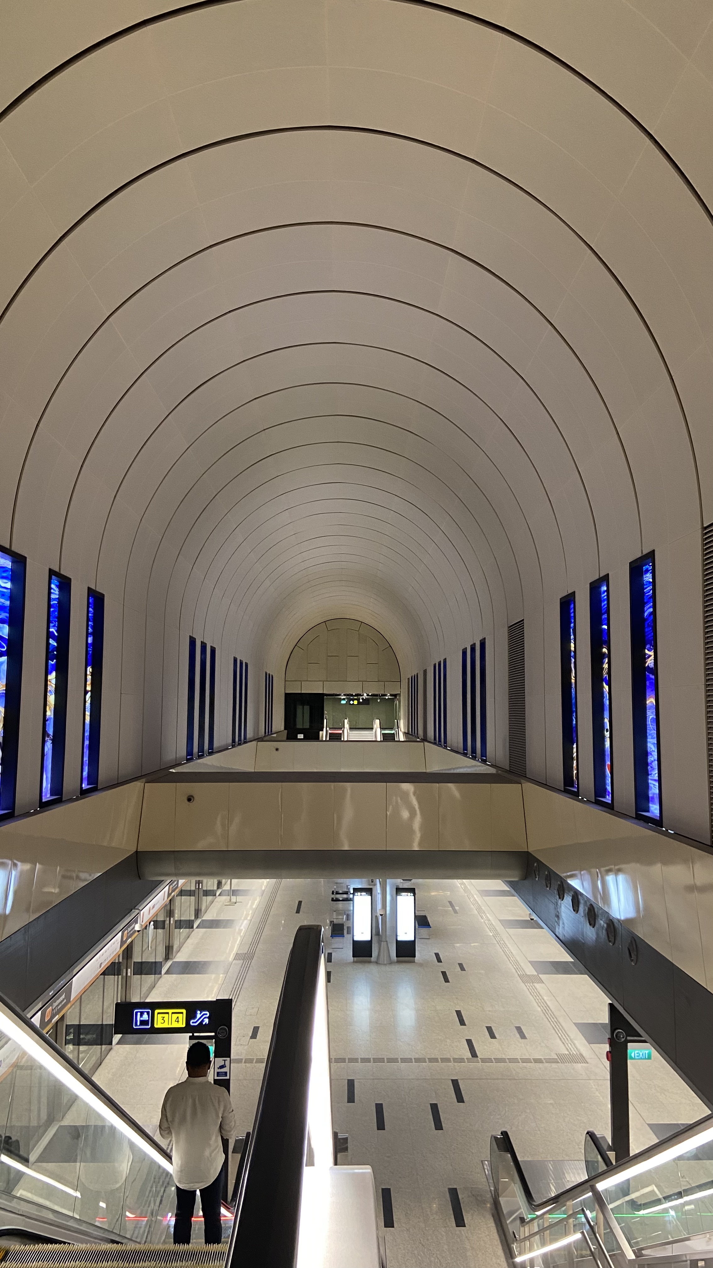 One of the more beautiful MRT stations. Looked like one of the Soviet era stations
